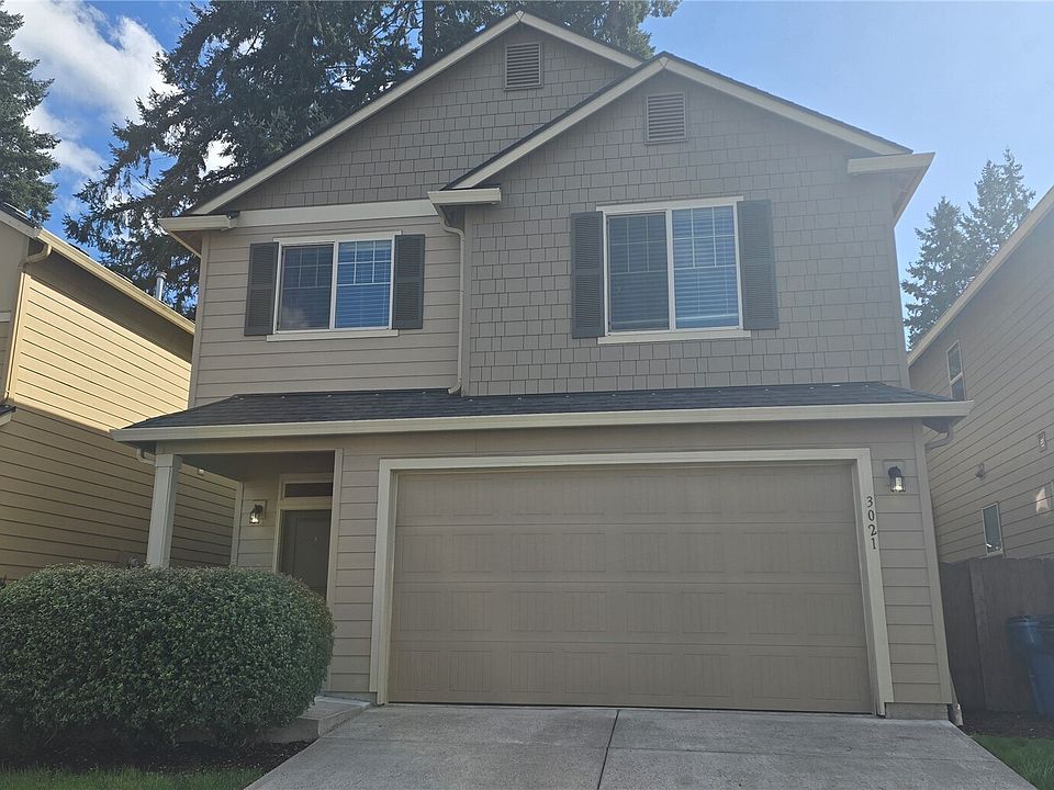 1st image of 3021 NE 74th St