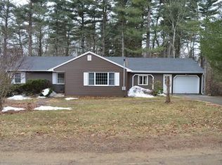 26 Ridgewood Cir, West Brookfield, MA 01585