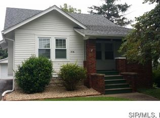 3637 Berkeley Ave, Alton, IL 62002
