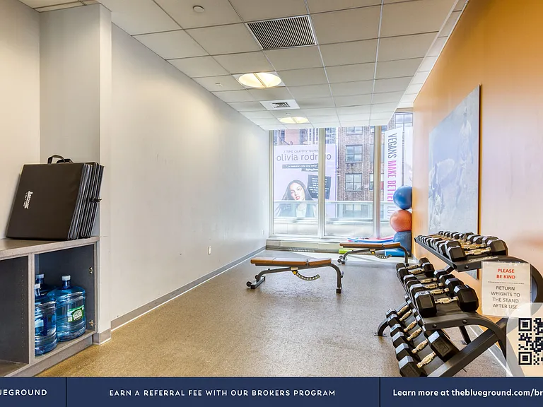 1600 Broadway #19B — Photo 17