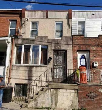 2nd image of 6220 Dickens Ave