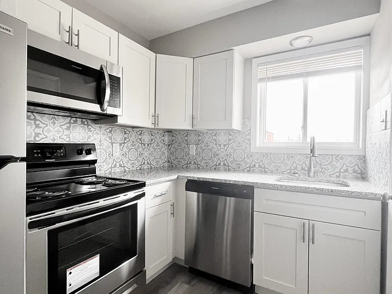 3608 Morganford Rd #4A — Photo 1