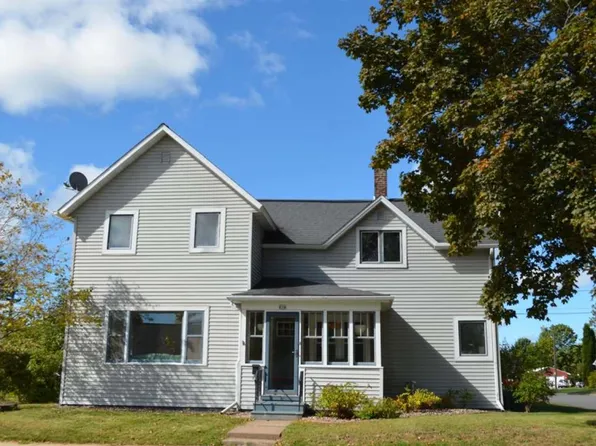 614 Chippewa St, Merrill, WI 54452