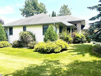 950 Iowa St #51, Alma, MI 48801 | Zillow