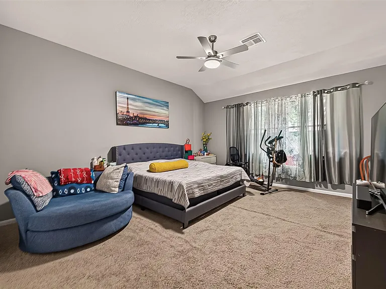 8910 Aberdeen Park Dr — Photo 20