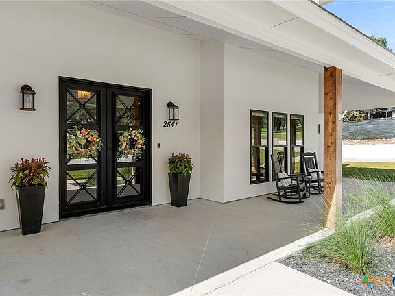 3rd image of 2541 Otter Way
