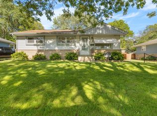 2880 S 96th St, West Allis, WI 53227