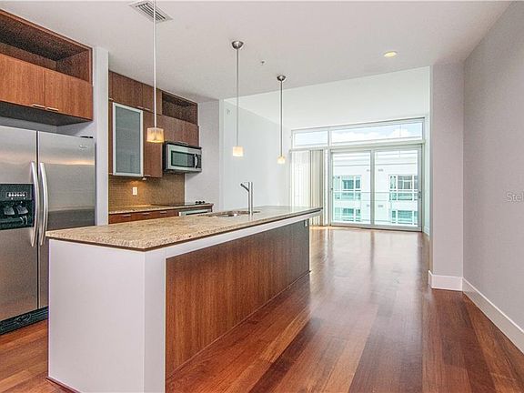 5th image of 111 N 12th St Unit 1616