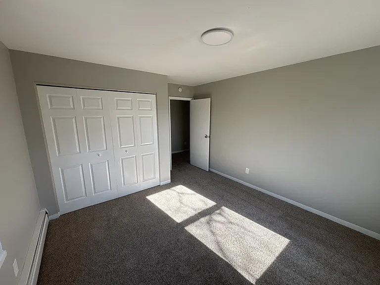 2680 Woodward Ave SW — Photo 8