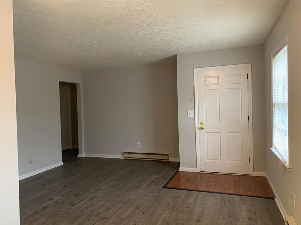 1st image of 177 Donabrook Ct