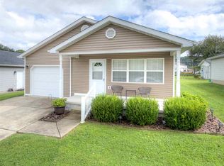 3307 Morning Rd, Hurricane, WV 25526