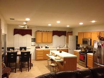 3rd image of 1403 Pinewood Dr