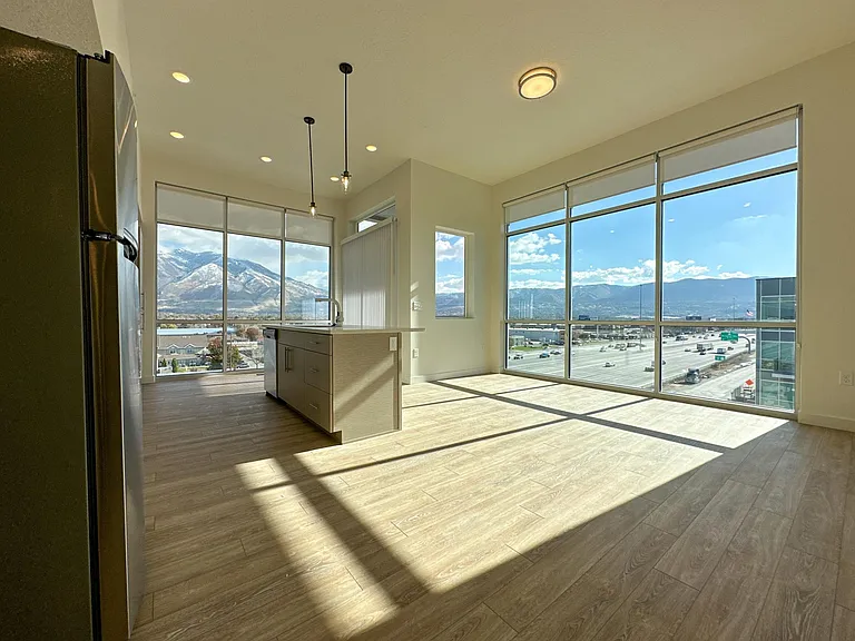 Canyon Vista — Photo 1