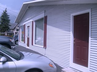 1583 Ridge Rd, Ontario, NY 14519