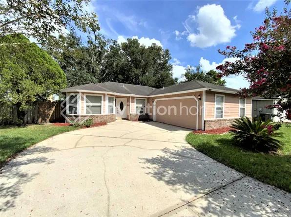 7737 Rockridge Dr W, Jacksonville, FL 32244