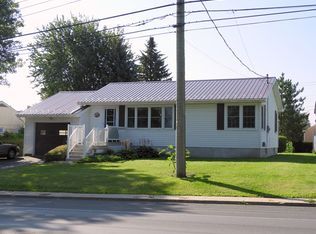 15 Tom Miller Rd, Plattsburgh, NY 12901