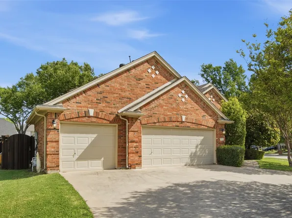 1705 Andrew Ct, Corinth, TX 76210