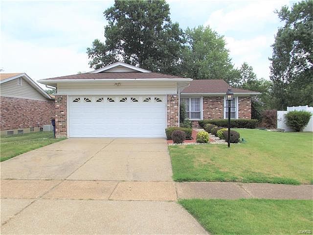 1st image of 1420 Burnside Ct