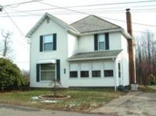 105 High St, Bethesda, OH 43719