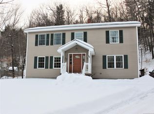49 McKenny Dr, New Gloucester, ME 04260