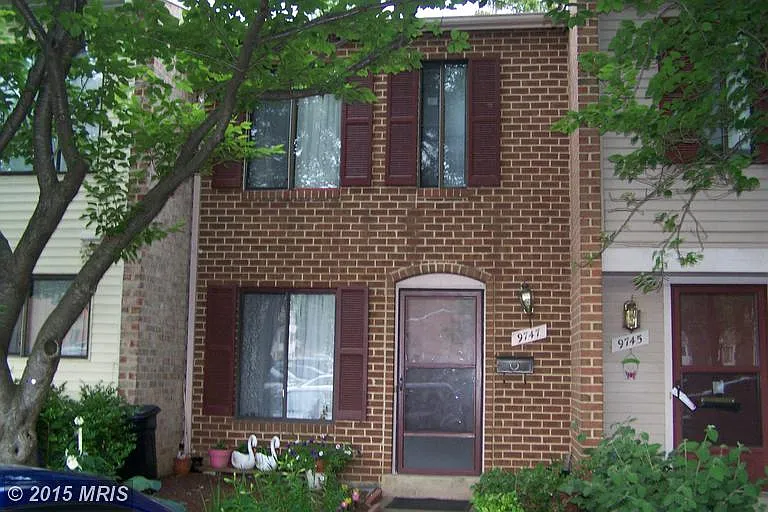 9747 Brassie Way photo 1