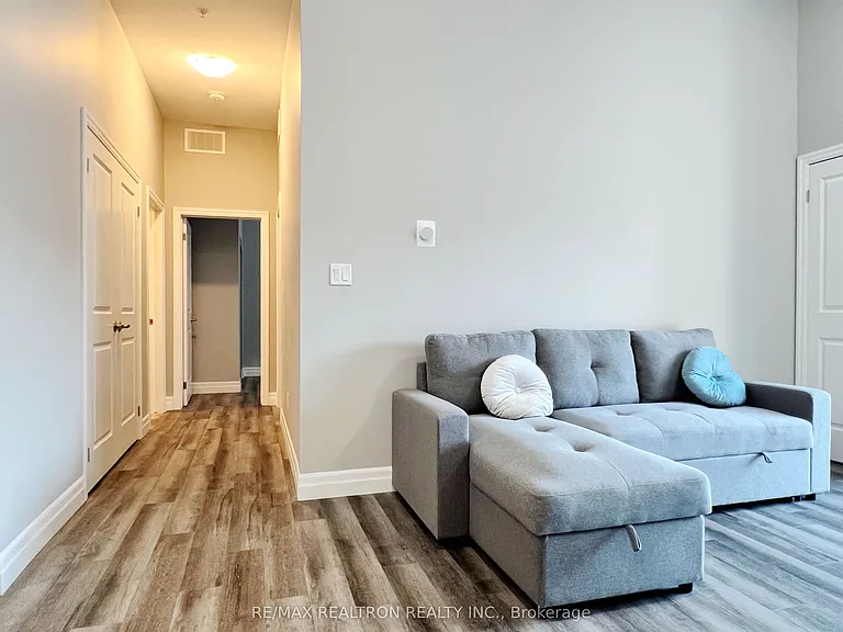 501 Frontenac St #507 — Photo 12