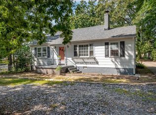 403 Waddell Rd, Taylors, SC 29687