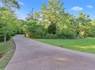 3425 Toltec Trl, College Station, TX 77845