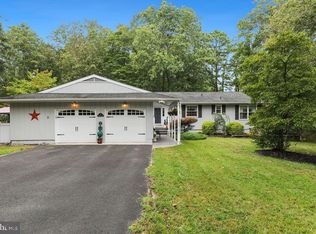 3 Dewberry Ct, Medford, NJ 08055