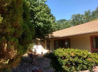 3830 Vineyard Rd, Wamego, KS 66547