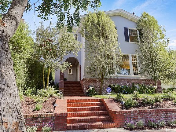 4th image of 145 San Benito Way