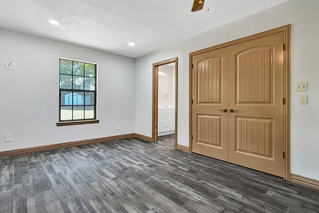 3 bed, 1364 sqft, $2,300 — Photo 3