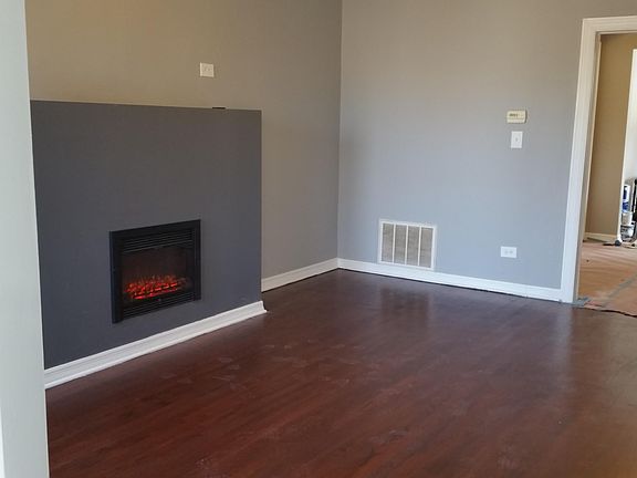 4th image of 1303 W Pratt Blvd #3