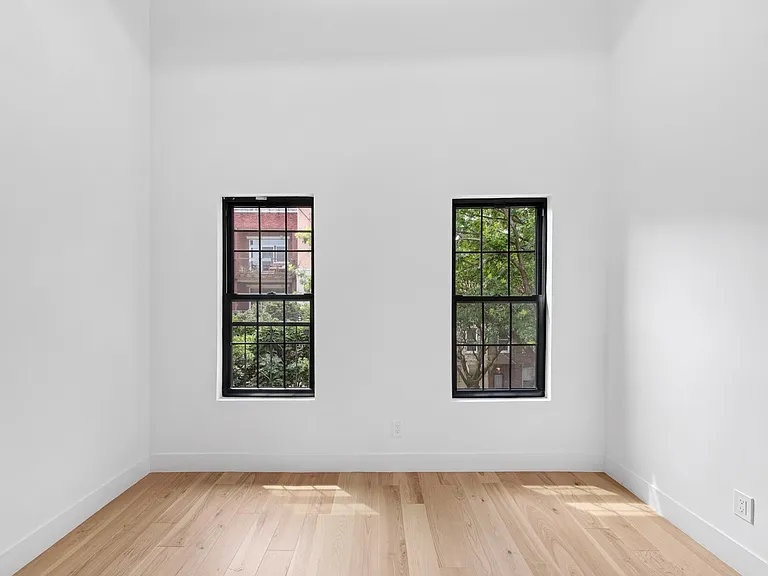 183 Green St #3L — Photo 5