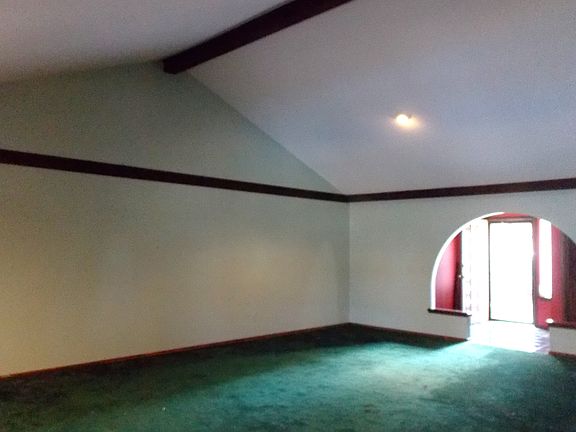 5th image of 9500 S McKinley Ave