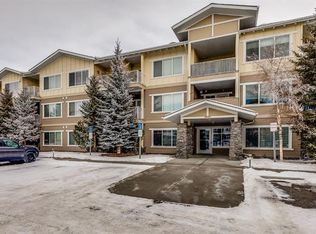 4 Kingsland Close SE #3201, Airdrie, AB T4A0J3