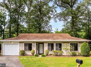 12663 Willow Spring Ct, Herndon, VA 20170