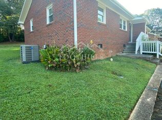 202 Kennemore St UNIT 6, Central, SC 29630