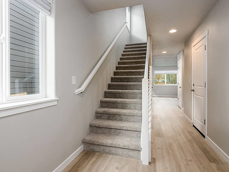 Oak Heritage Townhomes — Photo 48