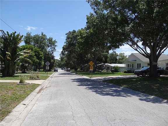 3rd image of 1677 24th Ave N