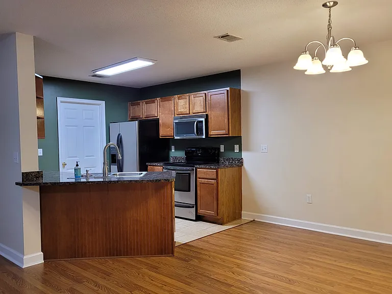 2809 Red Plum Ct — Photo 14