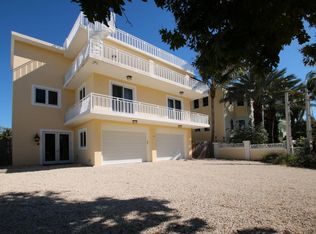 135 Canal St, Plantation Key, FL 33036