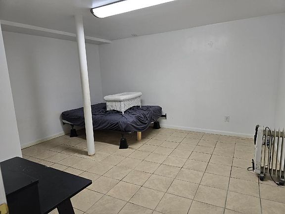 5th image of 1607 Spring Garden St #G