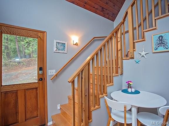 4th image of 871 Sharie Rd