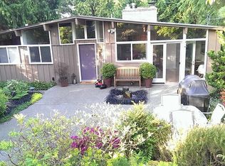 10630 Woodhaven Ln, Bellevue, WA 98004