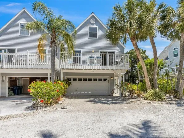 235 64th St, Holmes Beach, FL 34217