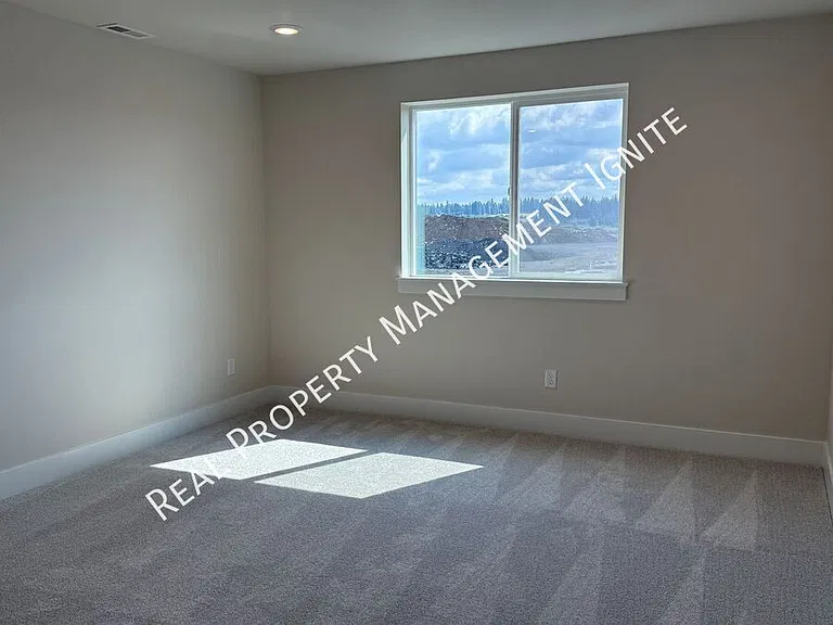 60948 SE Apollo Pl — Photo 13