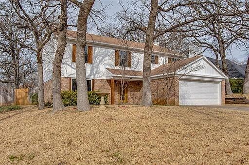 3rd image of 501 Wild Oak Ln