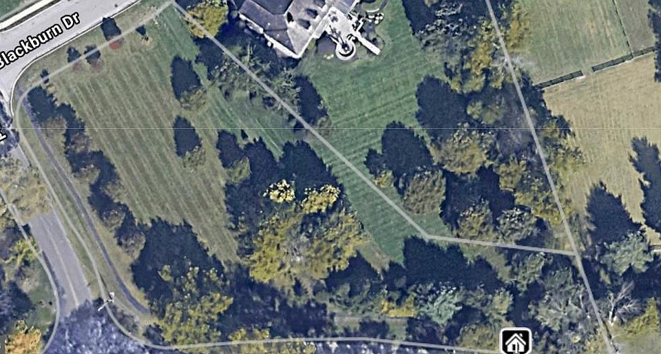 1st image of 1304 Sugartown Rd