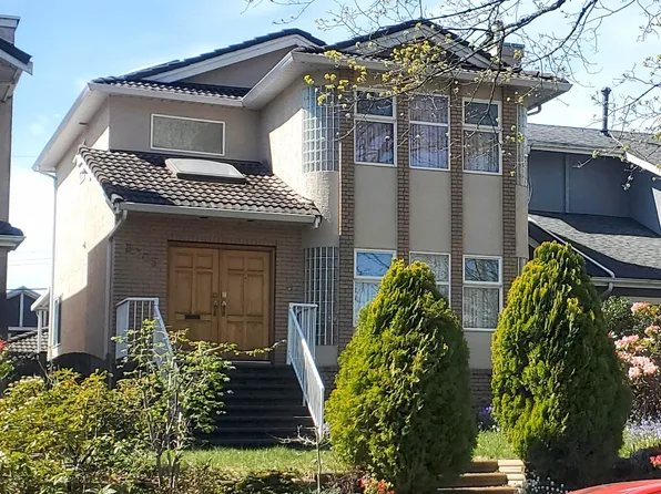 8205 Hudson St, Vancouver, BC V6P 4M2